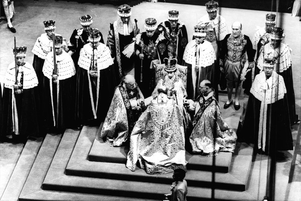 ▲▼英國女王伊麗莎白二世(Elizabeth II)的加冕典禮。（圖／達志影像／美聯社）