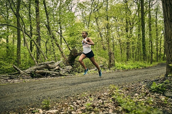 ▲UA為女性量身打造，讓妳成為 &ldquo;不可比妳的妳&rdquo;。（圖／品牌提供）