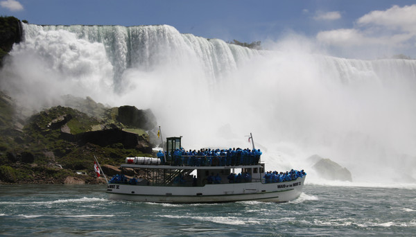 ▲▼尼加拉瓜大瀑布（Niagara Falls）流出惡臭汙水，議員要求廢水處理高層下台負責。（圖／達志影像／美聯社）