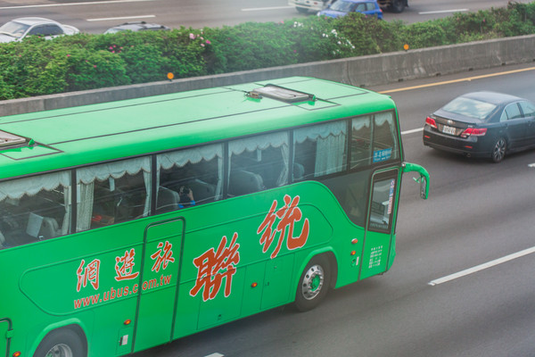 ▲統聯客運,遊覽車。（圖／記者林世文攝）