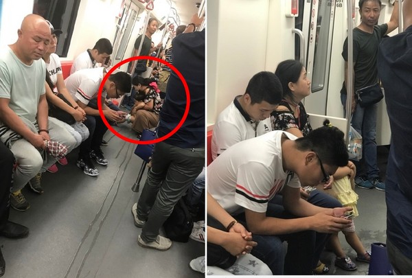 ▲▼哈爾濱一名媽媽抱著孩子蹲在火車車廂尿尿。（圖／翻攝偽叔微博）