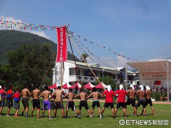 台東太麻里鄉原住民聯合豐年祭暨傳統競技活動，因受尼莎颱風影響延期，終於在8月5日熱鬧登場。（圖／太麻里鄉公所提供）