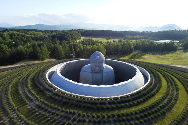 ▲安藤忠雄北海道靈園作品。（圖／翻攝designboom）