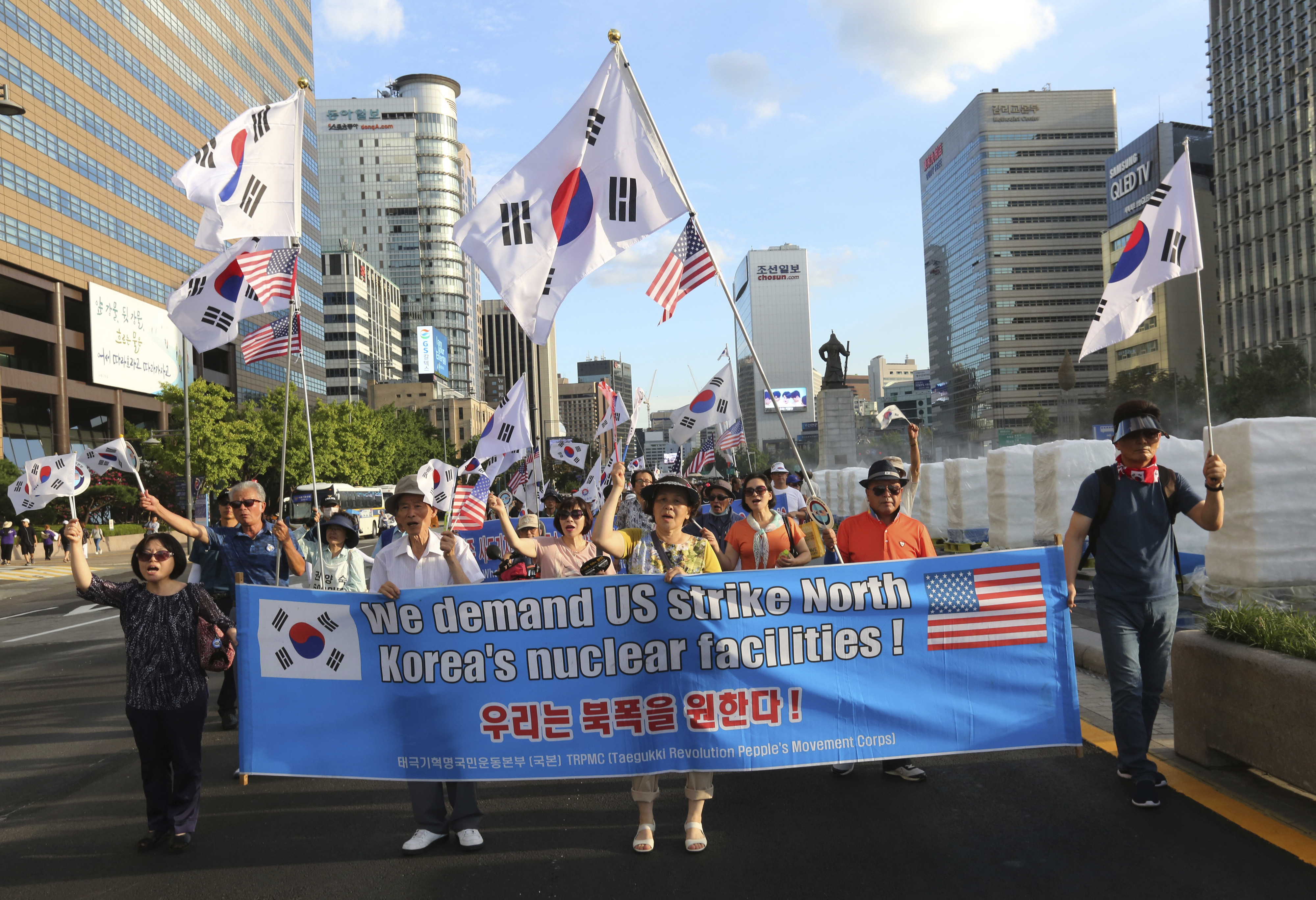 ▲▼南韓居民不斷抗議薩德部署，認為電磁波會危害人體健康。（圖／達志影像／美聯社）