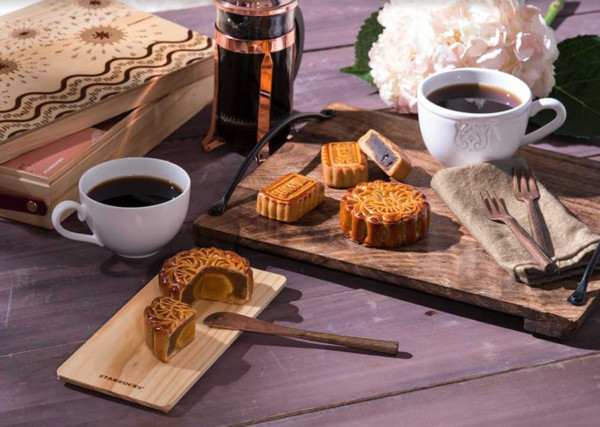 ▲星巴克中秋禮盒。(圖/業者提供)