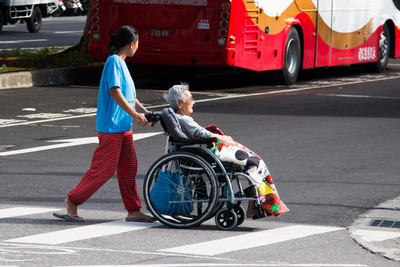 中風婦沒飯吃竟是看護落跑「還把鑰匙偷走」 判刑9月後驅逐出境