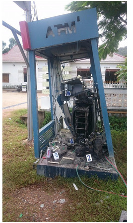 ▲▼柬埔寨,提款機,炸毀。（圖／翻攝自Fresh Online）