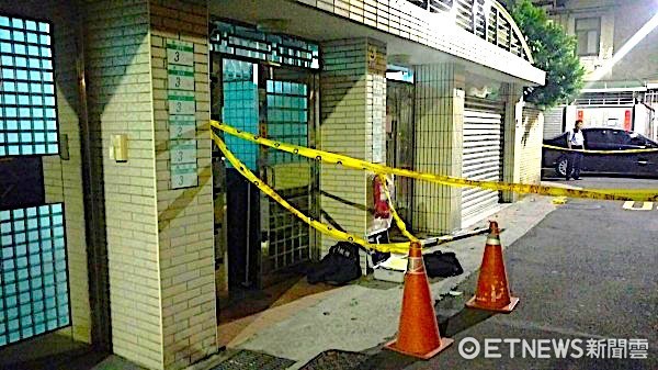 ▲▼快訊／北市麗水街驚傳墜樓，男子只穿內褲當場摔死。（圖／記者柳名耕翻攝）