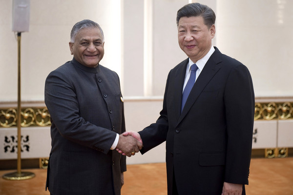 ▲▼中國國家主席習近平和印度外交部長會晤。（圖／達志影像／美聯社）