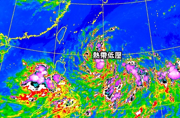 ▲▼ 熱帶低壓生成！快跑1天逼台掃雨　恐發「海上颱風警報」。（圖／中央氣象局）