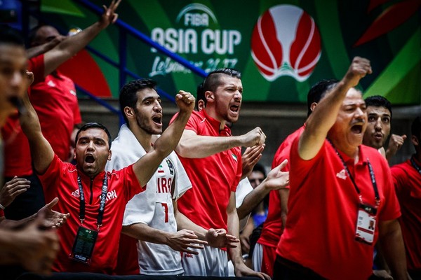▲亞洲盃伊朗卡茲米、南韓吳世根（圖／取自FIBA官網）