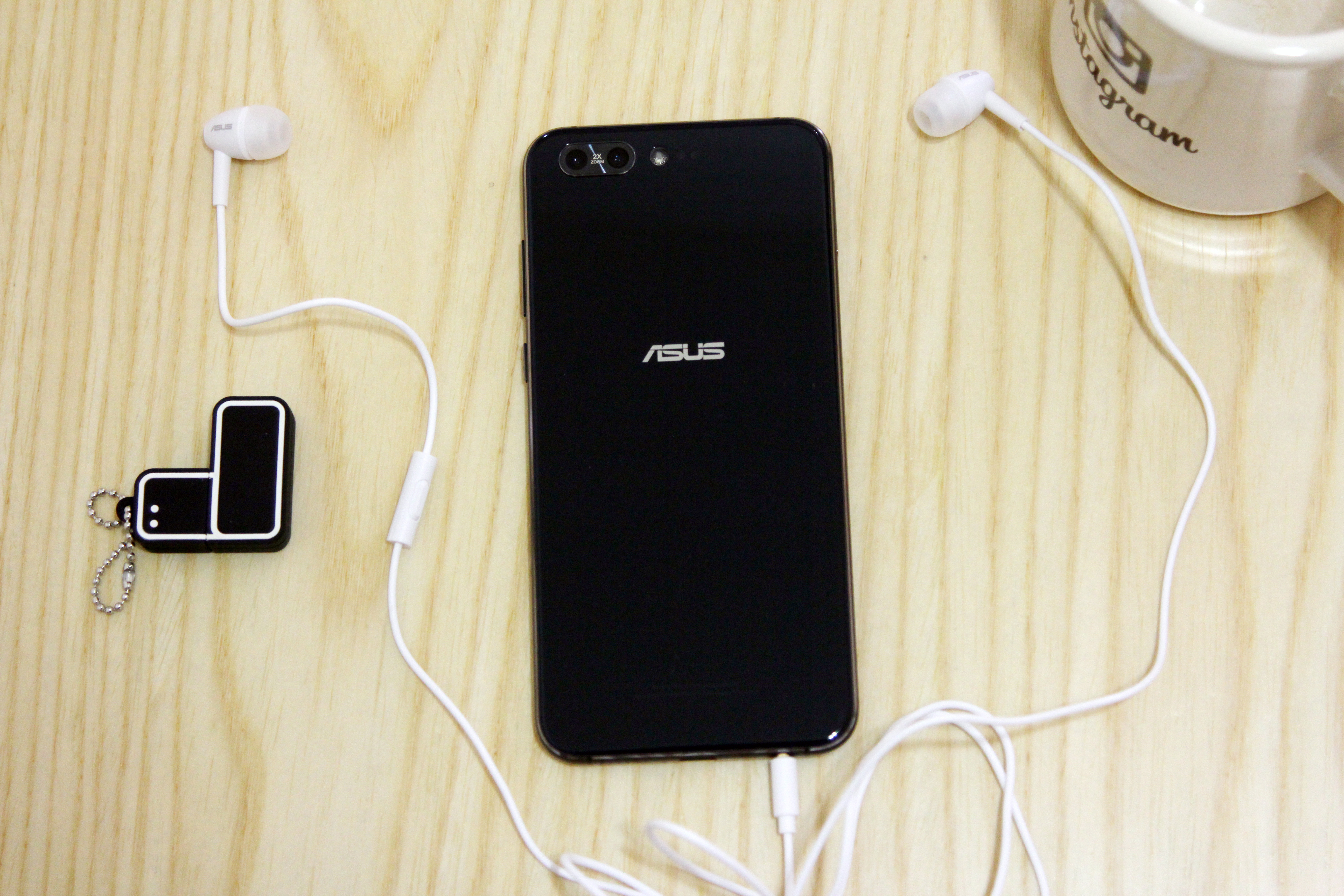 光觸發浪漫asus Zenfone 4 Pro 評價 Konnextinc Com
