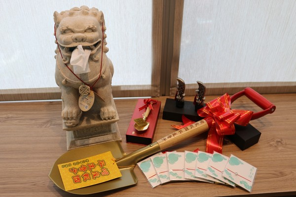 「我的新北市」臉書直播送月老紅線（圖／翻攝自新北市民政局）