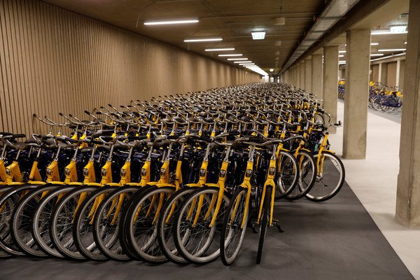 ▲▼荷蘭建造了世界最大的「單車停車場」。（圖／路透社）