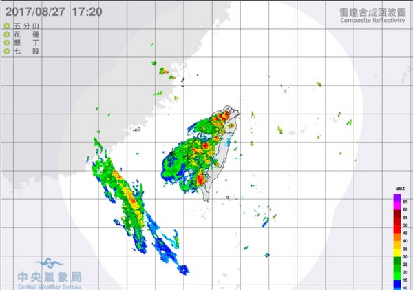 ▲▼中央氣象局27日針對12縣市發布豪大雨特報。（圖／中央氣象局）