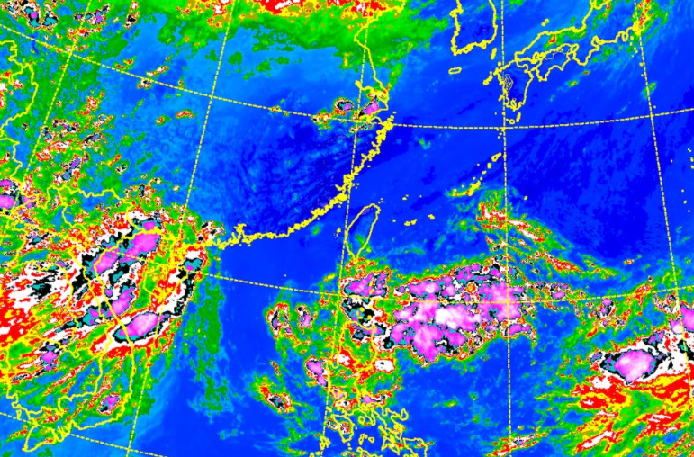 ▲第16號颱風瑪娃有機會生成，外圍環流雨掃南部、東半部。（圖／中央氣象局）