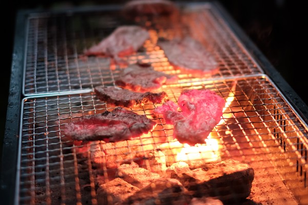 ▲▼中秋,烤肉,BBQ,炭烤。（圖／取自pakutaso網站）