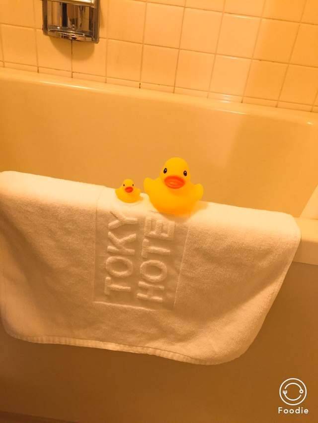 ▲▼日本飯店有黃色小鴨。（圖／翻攝自推特，CLK_haribo）