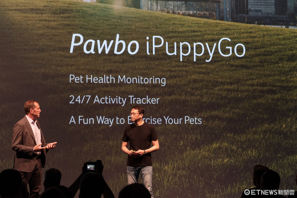 宏碁Pawbo推出3款寵物智慧穿戴裝置。（圖／記者莊友直攝）