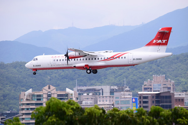 ▲遠東航空ATR新機。（圖／網友丁寬提供）