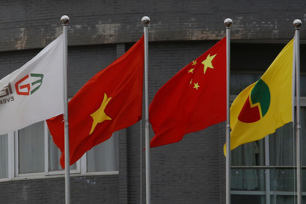 ▲▼越南共產黨、越南民主共和國領導人胡志明，越南與中國國旗。（圖／路透社）