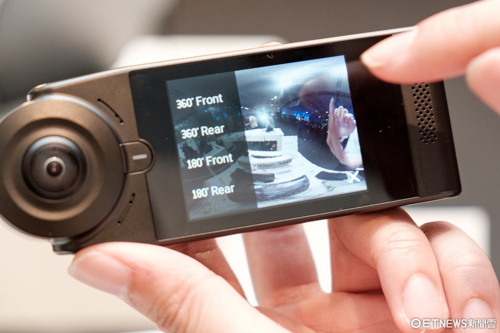 首款內建4G的智慧VR相機！宏碁Holo360、Vision360體驗。（圖／記者莊友直攝）