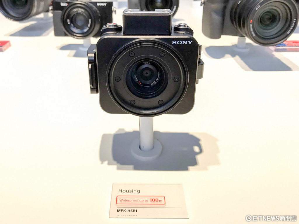 Sony RX0 三防運動相機動眼看。（圖／記者洪聖壹攝）