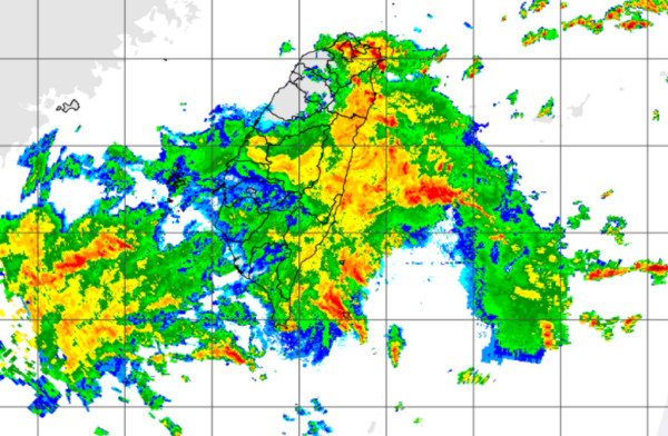 ▲瑪娃颱風外圍雲系影響，7縣市豪雨、大雨特報。（圖／中央氣象局）