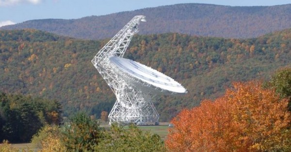 ▲▼ 綠岸無線電衛星望遠鏡接收來自外太空的15次神秘電波。（圖／翻攝自THE GREEN BANK OBSERVATORY網站）