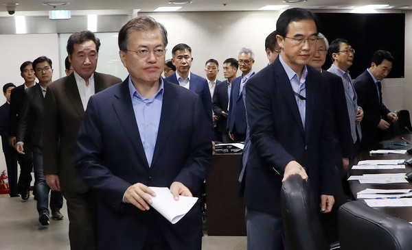 針對北韓氫彈試驗，南韓總統文在寅緊急召開國安會議。（圖／路透社）