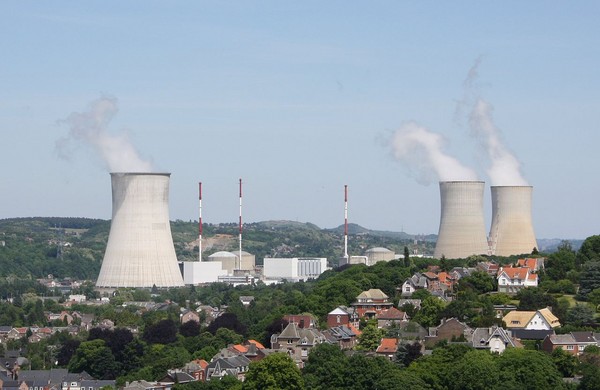 ▲▼比利時蒂昂日核電廠（Tihange Nuclear Power Station）。(圖／翻攝自維基百科)