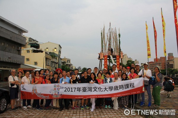 ▲台南市文化局「台灣文化大學」系列課程，今年的歲時課程，以「台南普度文化面面觀」為主題，帶領民眾一起認識台南特有的普度習俗。（圖／文化局提供）