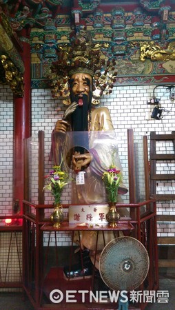 新竹都城隍廟，「大爺」謝將軍。（圖／記者陳俊宏攝）