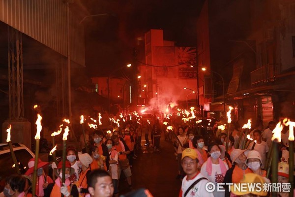 新竹都城隍廟，竹塹中元城隍祭，查夜暗訪。（圖／新竹都城隍廟提供）