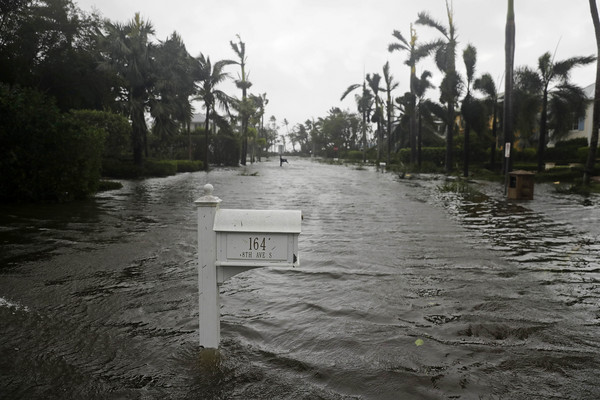 ▲▼颶風艾瑪襲擊佛羅里達州。（圖／美聯社）