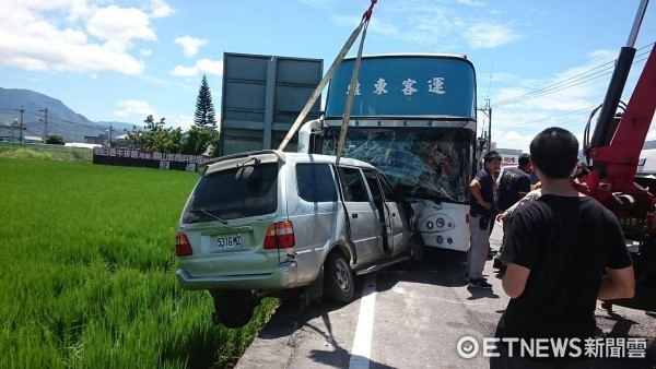 ▲台東關山11日中午發生死亡車禍。（圖／台東縣消防局提供）