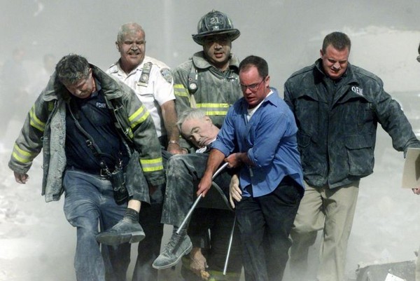 ▲▼ 美國「9-11事件」16周年　全國降半旗致哀。（圖／路透社）