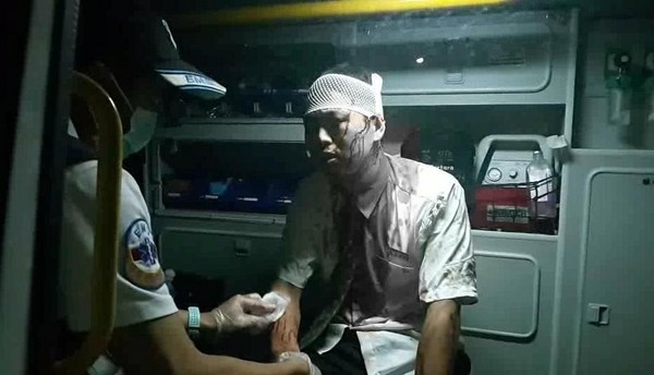 阿羅哈客運司機吳協松疑閃車，翻邊坡6死11傷。（圖／鏡週刊）