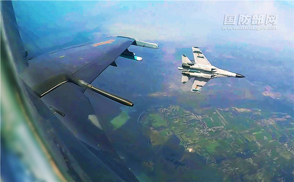 ▲▼中國和巴基斯坦空軍在「雄鷹-Ⅵ」軍演派出多架戰機，進行紅藍體系對抗、編隊飛行等。（圖／翻攝自中國國防部）