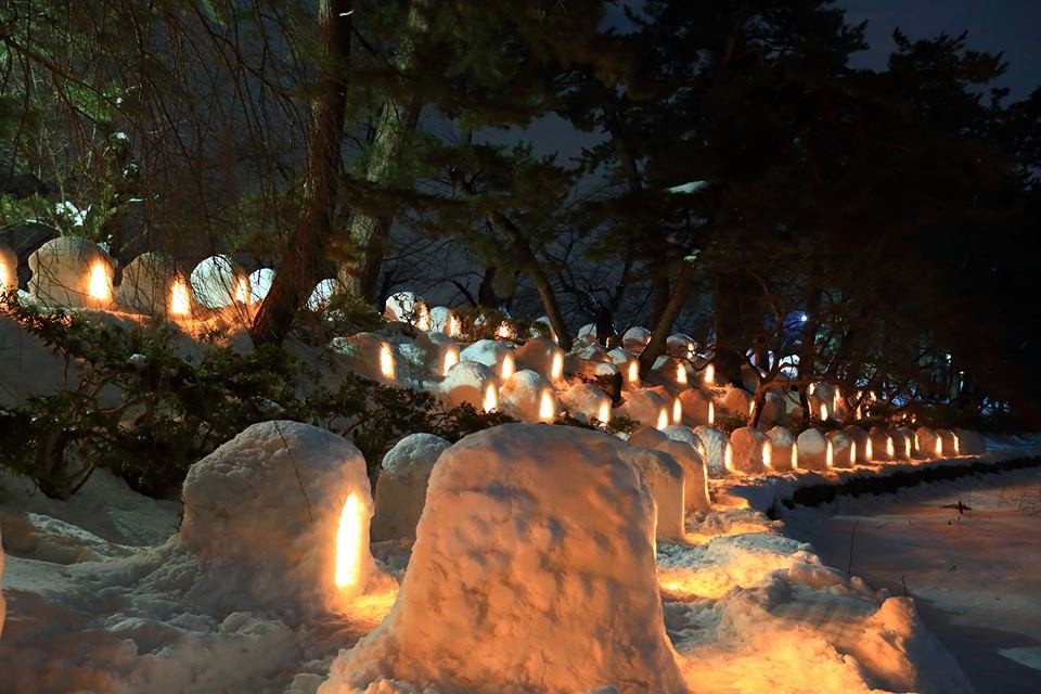 ▲▼弘前城雪燈籠祭典。（圖／日本旅遊作家三小a授權提供，請勿隨意翻攝）