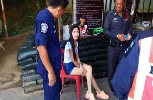 ▲▼泰國長腿正妹運毒數十公斤，見警員就用「美人計」。（圖／翻攝自網易）