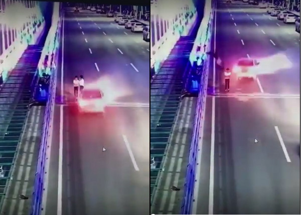 ▲▼新加坡兩名女子走在路中，結果被飛馳而來的汽車撞至高飛。（圖／翻攝自Singapore Reckless Drivers粉絲專頁）