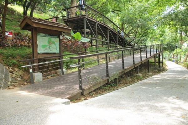 ▲虎頭山公園8條綠色步道　桃園人的後花園假日湧萬人踏青。（圖／桃園市政府提供）