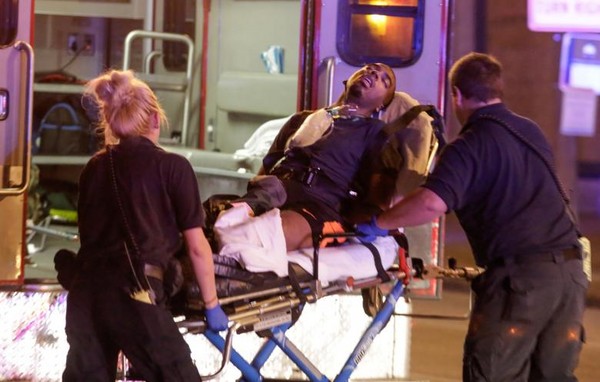 ▲▼ 白人警察槍殺黑人判無罪，聖路易市衝突再起，120被逮捕。（圖／路透社）