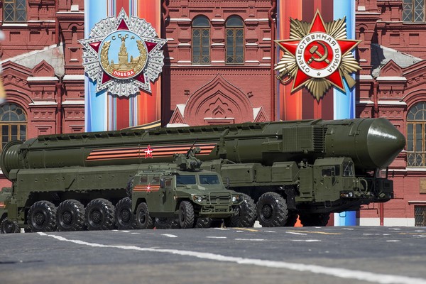 ▲▼俄羅斯戰略導彈部隊在普列謝茨克發射場，再次試射「RS-24亞爾斯」洲際彈道飛彈。（圖／達志影像／美聯社）