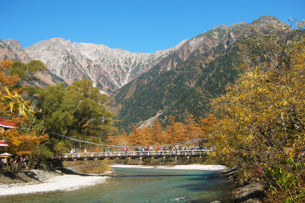 ▲不一樣的楓紅立山、黑部峽谷、上高地、合掌村。（圖／翔笙旅遊）