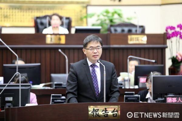 ▲台南市李孟諺代理市長，向市議會以及全體市民提出施政總報告。（圖／市府提供）