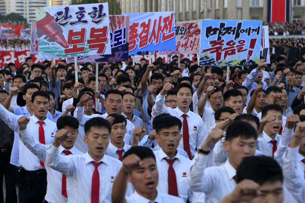 ▲▼北韓10萬人反美示威。（圖／達志影像／美聯社）