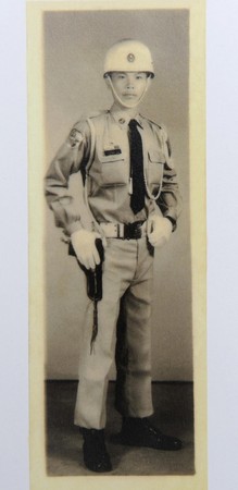 1964年，韓碧祥入伍成為憲兵，在台南新化虎頭埤營區駐紮。（韓碧祥提供）