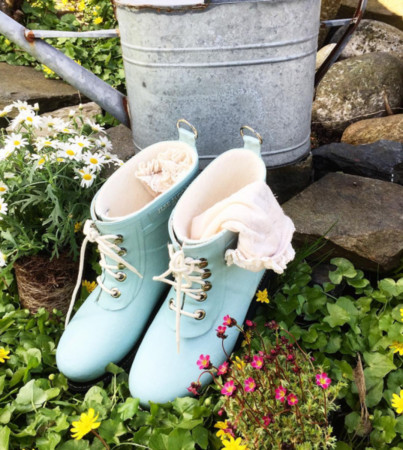 ▲丹麥雨靴（圖／翻攝自Ilse Jacobsen、instagram@ilsejacobsen、zeels2）